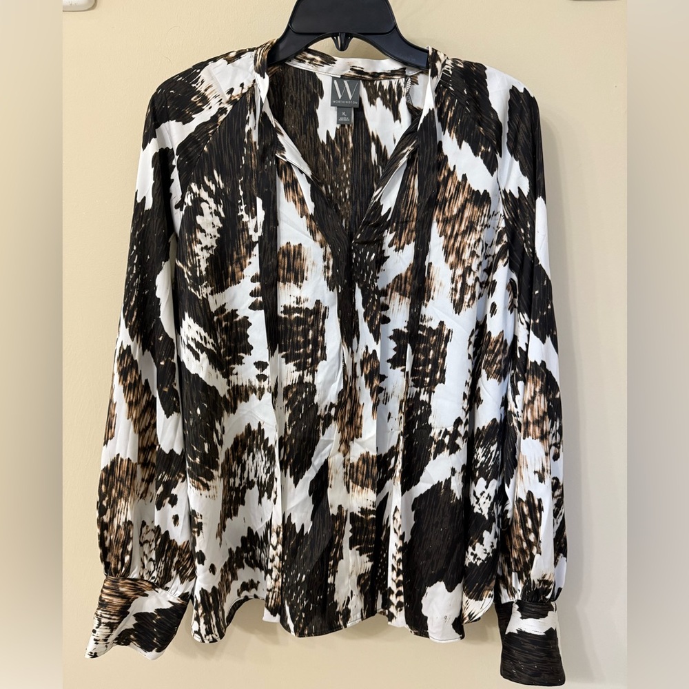 Worthington Black and Brown Abstract Blouse